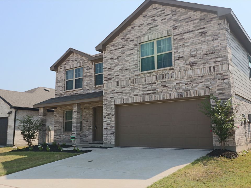1st image of 2813 Arkose Dr