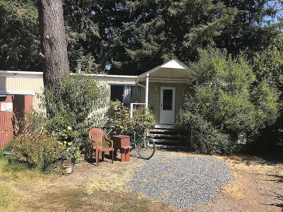 McMaster Ln
