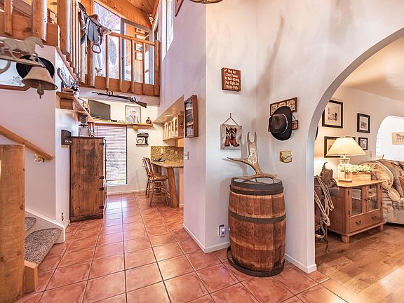 5th image of 15 Cerro Crest Dr
