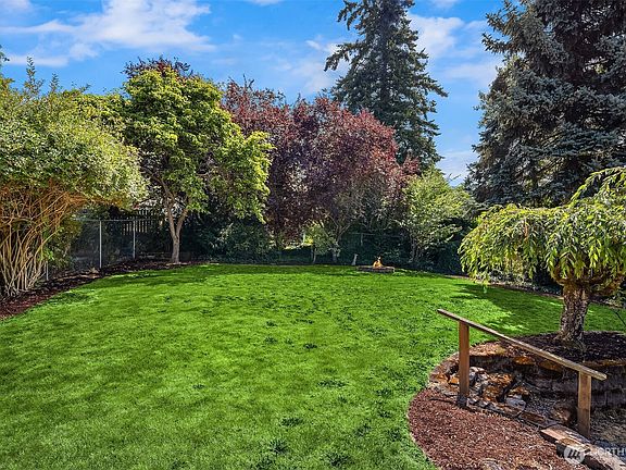 4th image of 16252 13th Avenue SW