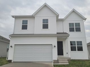 2452 SE Creekhill Way, West Des Moines, IA 50265