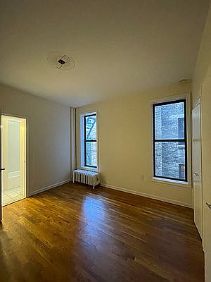 4th image of 53 W 72nd St APT 5A