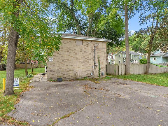 3rd image of 733 Wheaton Ave