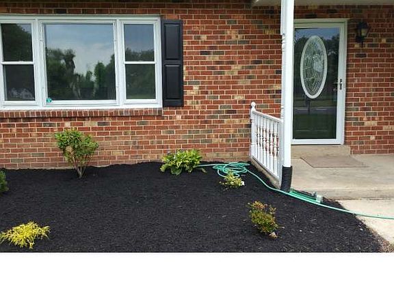 2nd image of 129 Pigeon Run Dr