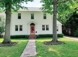 26 Franklin Rd, Newport News, VA 23601