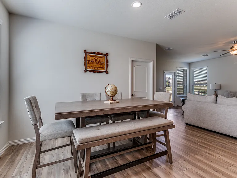 8715 Royal Star Rd — Photo 18