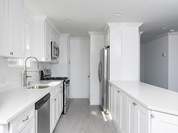 2nd image of 1 Pleasant Ave