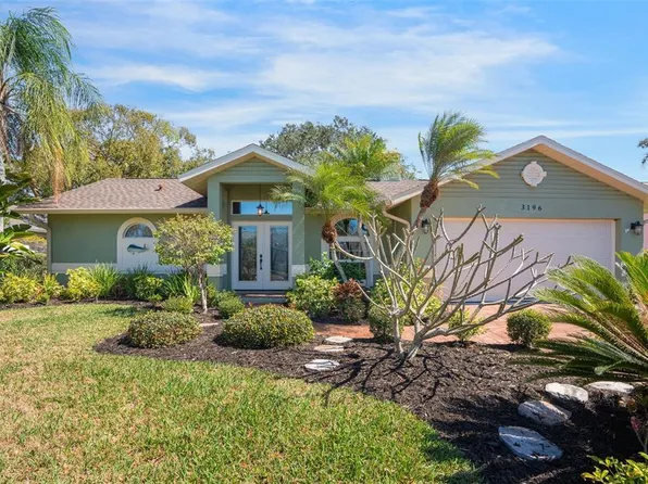 3196 Crystal Lakes Ct, Sarasota, FL 34235