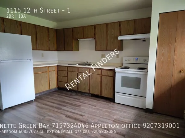 1115 12th St #1, Baraboo, WI 53913