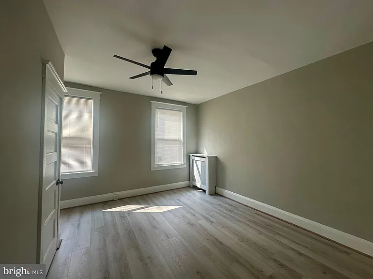 125 N Monastery Ave — Photo 14