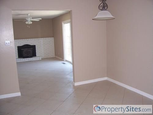 2nd image of 2933 El Paso Way