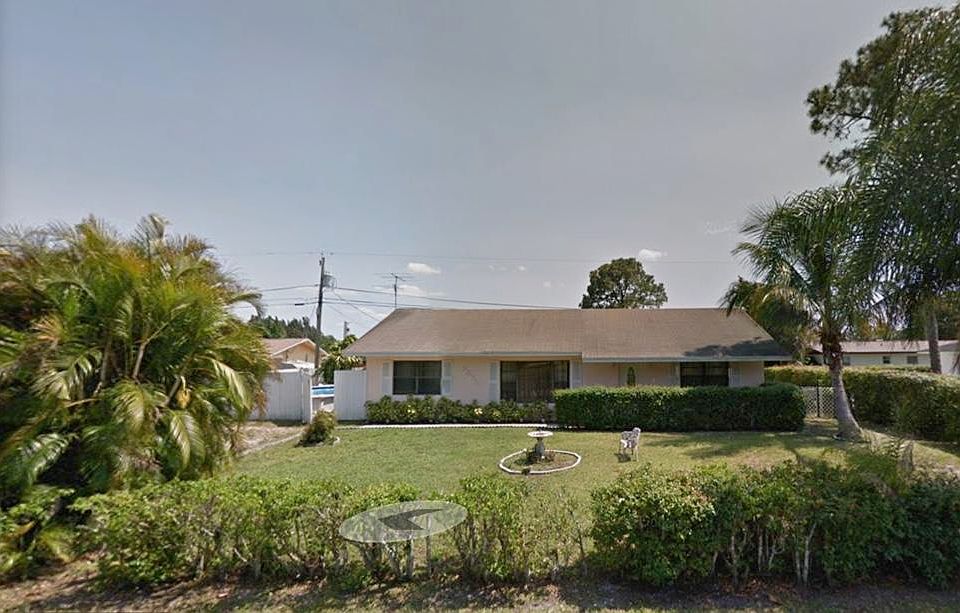 2nd image of 9072 Bouquet Rd