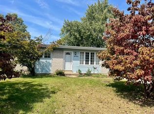 2185 Flight Dr, Florissant, MO