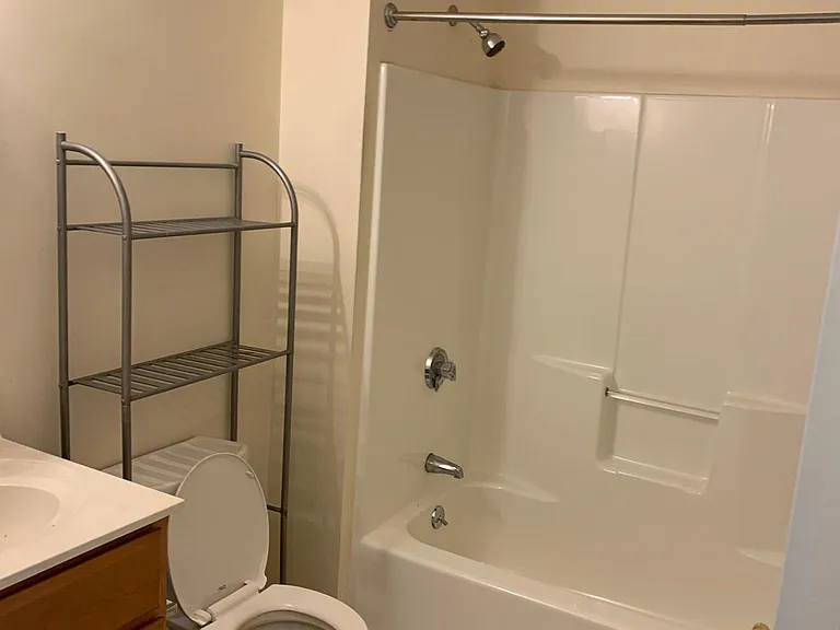 Main bathroom