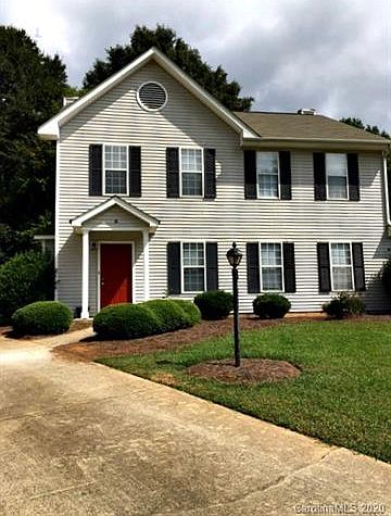 1st image of 813 Selwyn Oaks Ct APT A