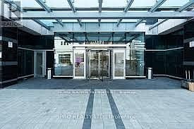 3rd image of 386 Yonge St #713