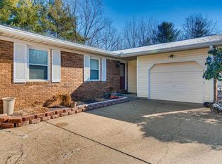 2036 Eastland Dr, Evansville, IN 47715