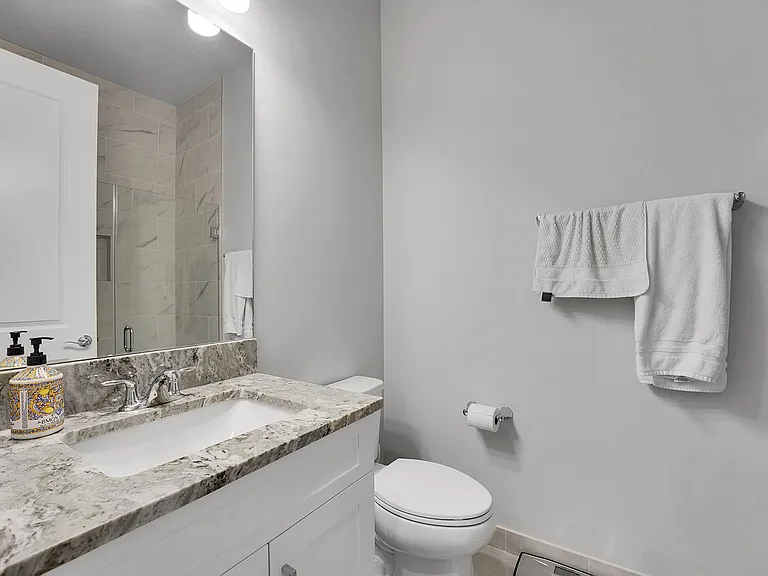 12582 Nautilus Cir — Photo 18
