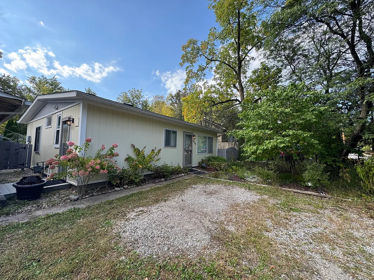 Building Photo - 3266 Platt Rd