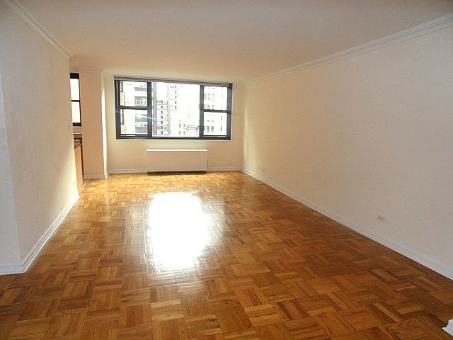 2nd image of 330 W 58th St APT 9E