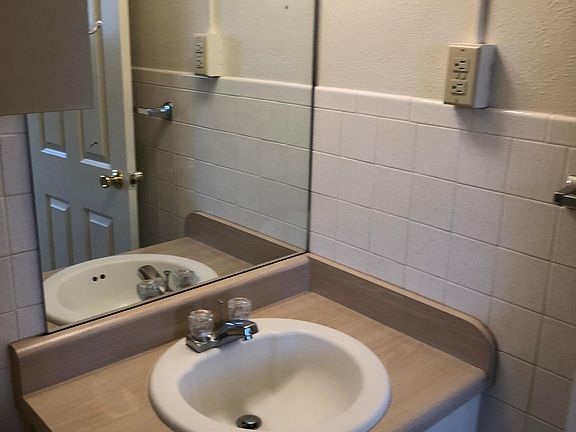 2nd image of 2400 4th Ave APT 117