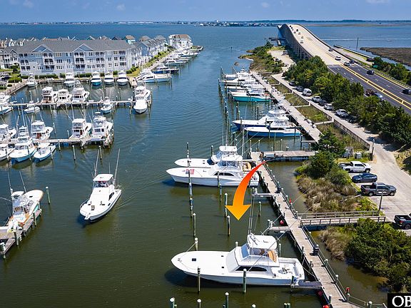 2nd image of 12 Yacht Club Ct #12