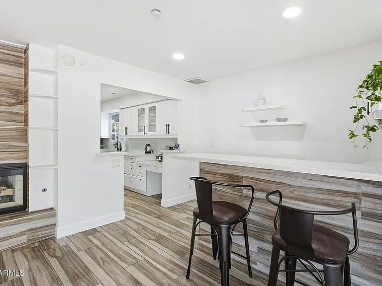 8614 E Jackrabbit Rd — Photo 18