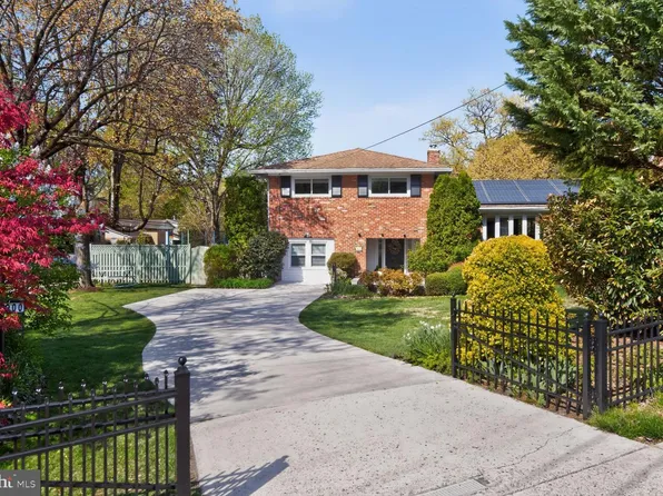 9900 Fernwood Rd, Bethesda, MD 20817