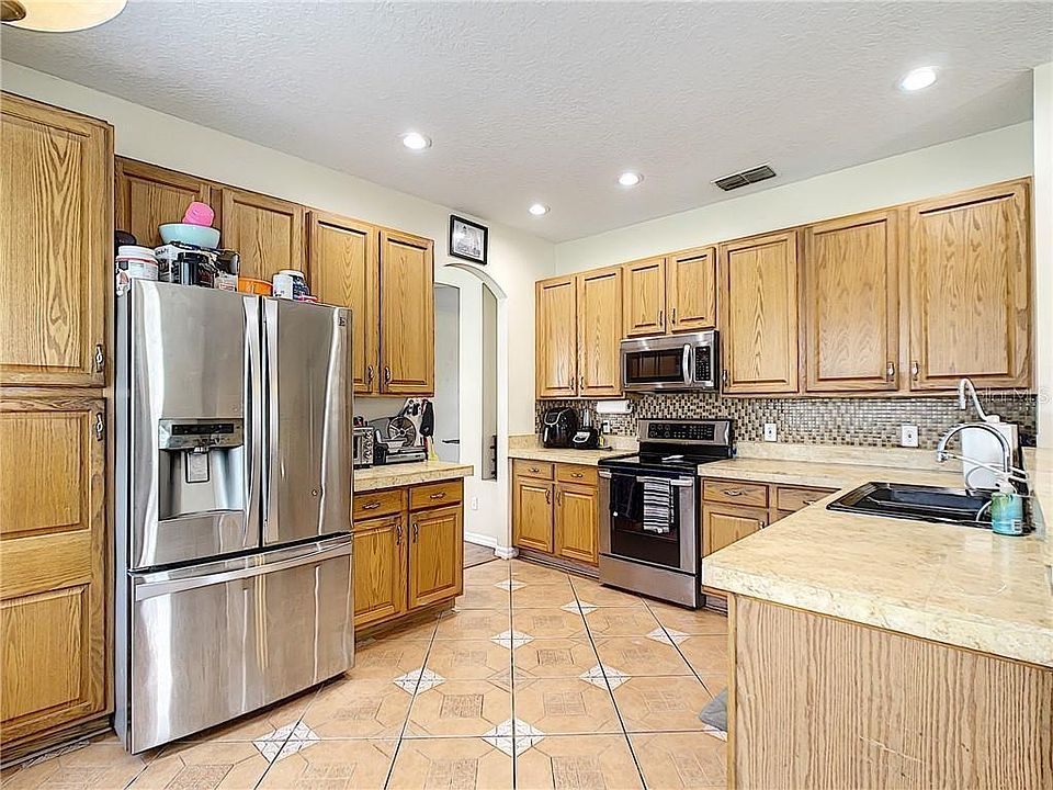 1st image of 14884 Faversham Cir