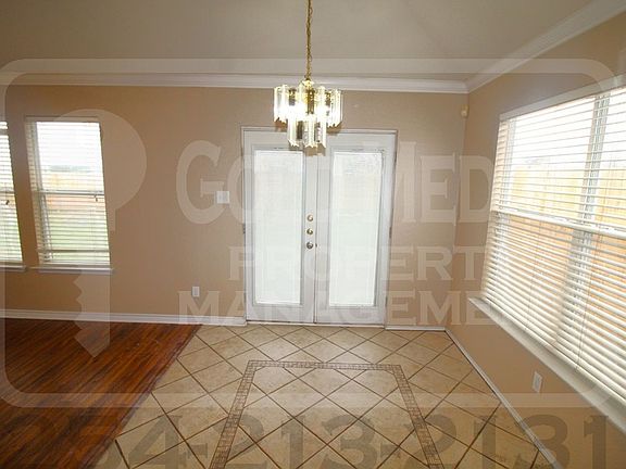 5th image of 1702 Bristol Dr