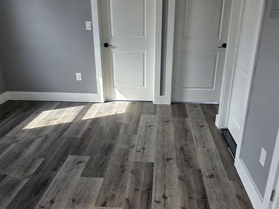 2nd image of 227 2nd St Floor 3