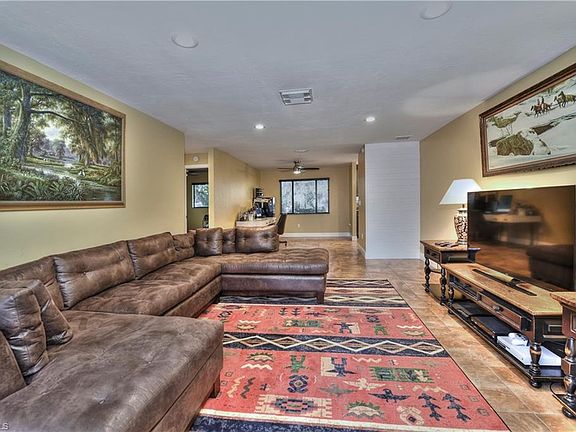 2nd image of 10106 Tropical Dr