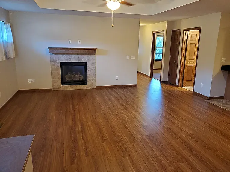 536 Meadow Oak Cir — Photo 1