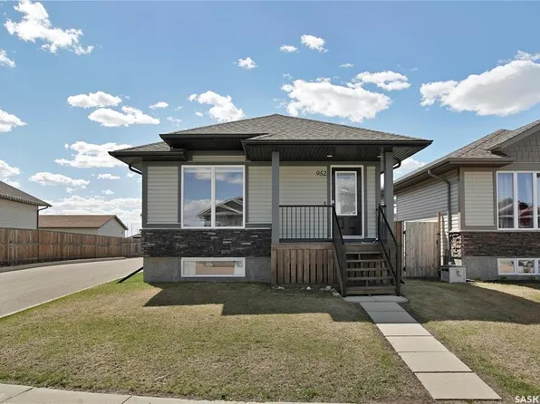 952 Glenview Cv, Martensville, SK S0K 0A2