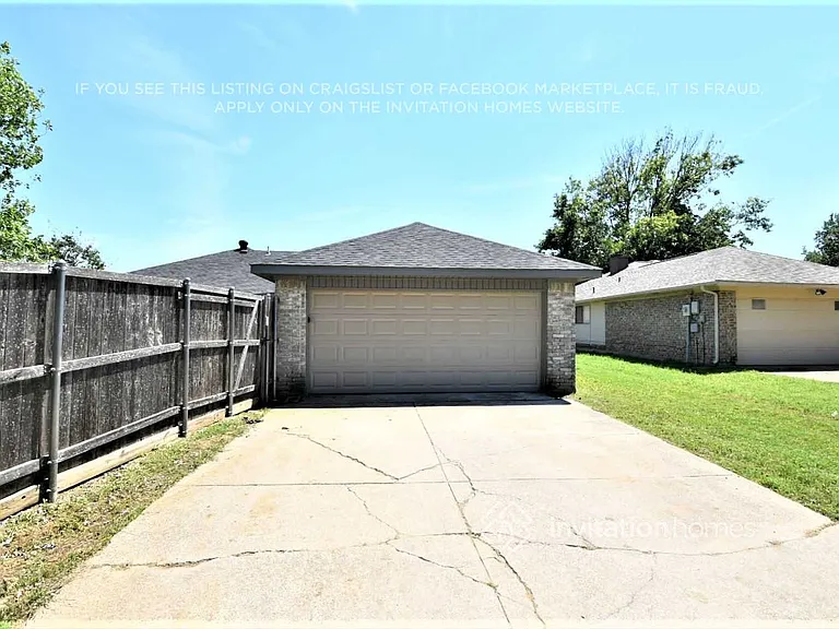 1517 Autumn Breeze Ln — Photo 28