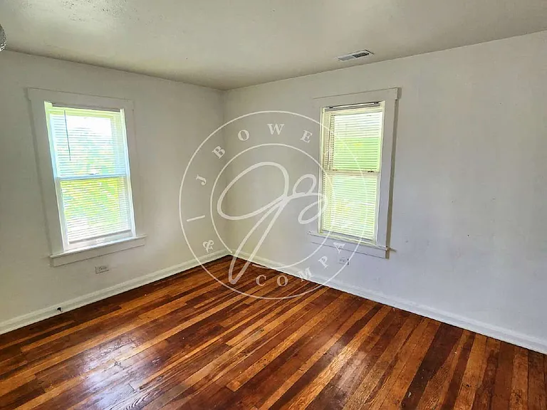 823 Custer Dr — Photo 9