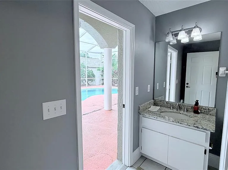 4103 Sparrow Ct — Photo 46