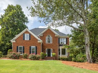 805 Cedar Creek Dr, Suwanee, GA 30024