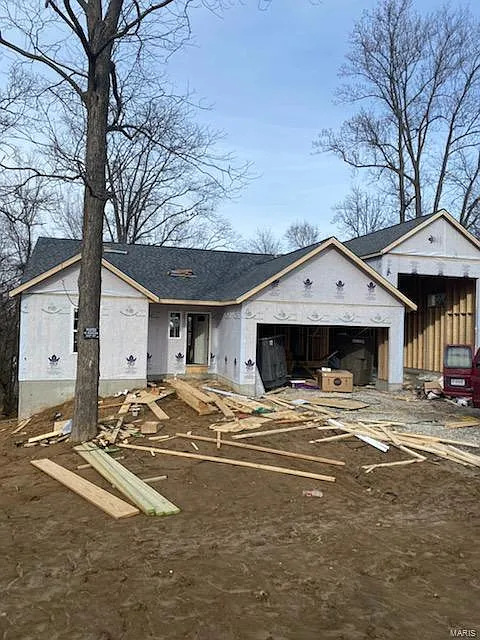 7555 Becker Rd photo 1