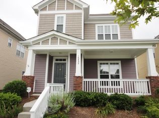 16435 Leavitt Ln, Davidson, NC 28036