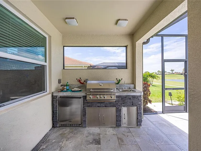 18699 Ensenada Dr — Photo 36