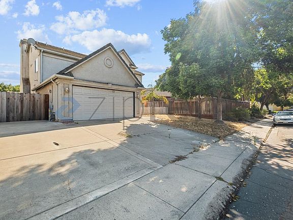 2nd image of 3712 Jarena Dr