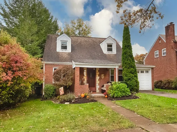 653 9th St, Oakmont, PA 15139