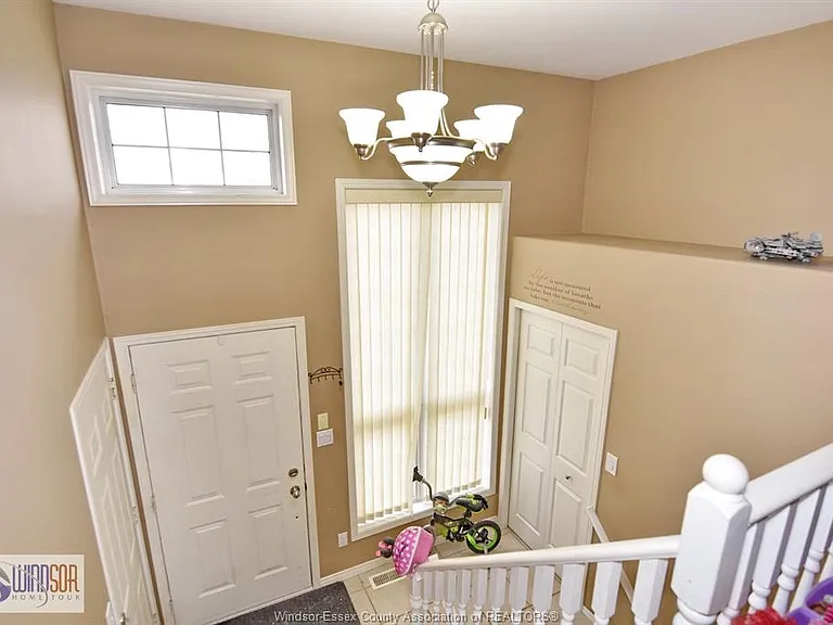 1003 Silverdale Dr #UPPER — Photo 18