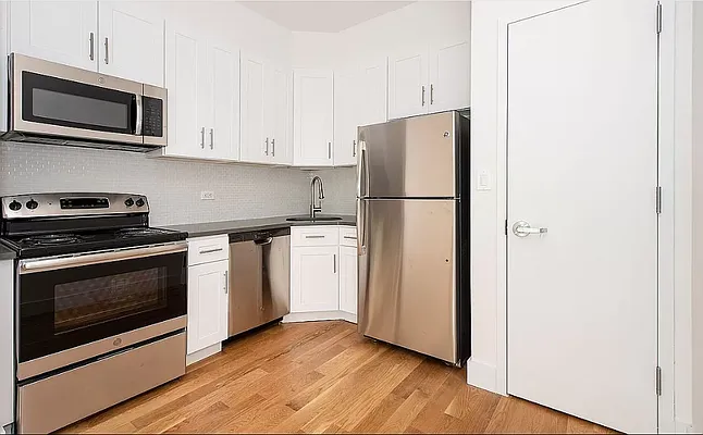 Rented by Compass | media 4