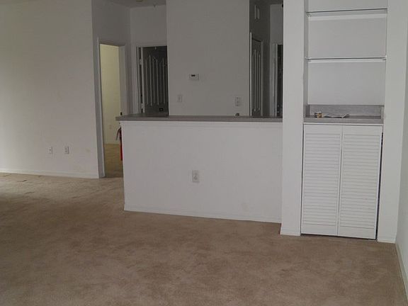 4th image of 8815 Dunes Ct APT 7-205