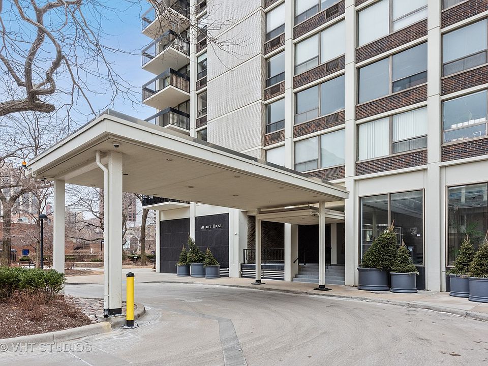1st image of 1460 N Sandburg Ter APT 2512