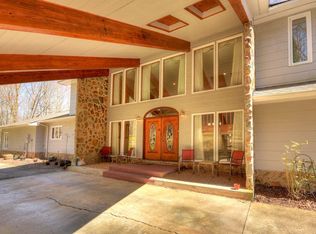 109 Indian Forrest, Blue Ridge, GA 30513