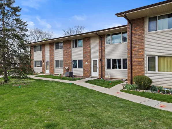 S73W17135 Briargate LANE, Muskego, WI 53150