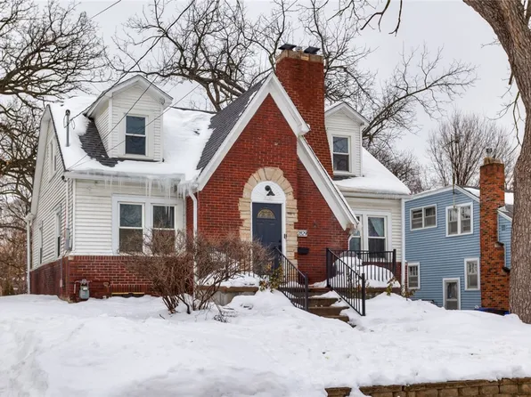 2829 School St, Des Moines, IA 50311